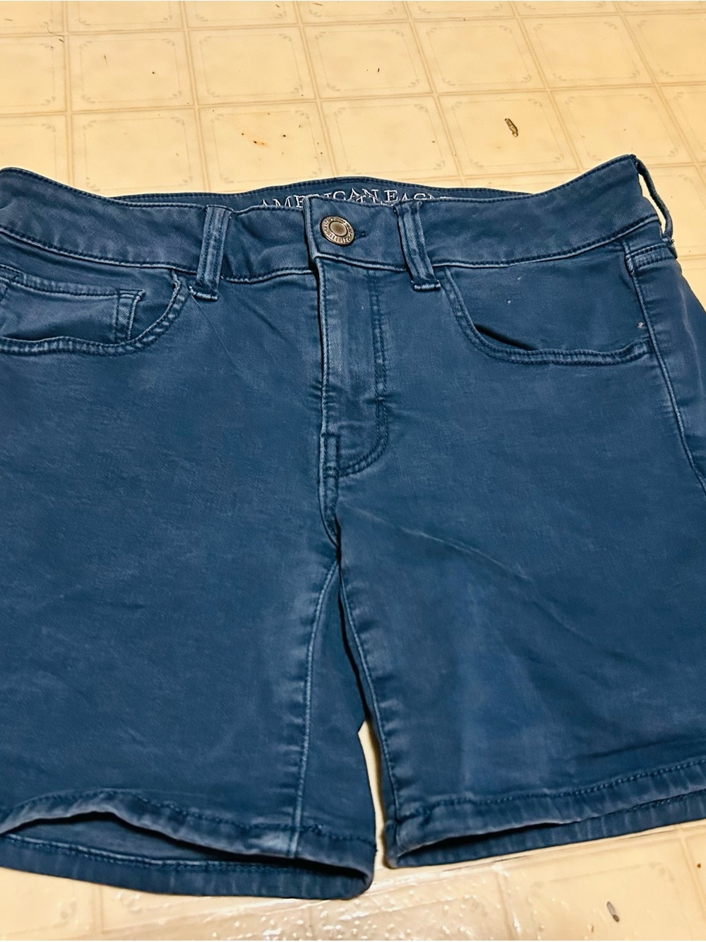 American Eagle Outfitters Blue Stretch Denim Shorts Size 6